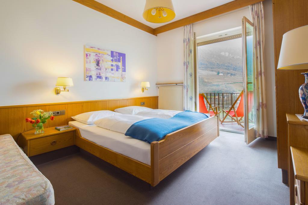 Hotel Rentschnerhof Bolzano Ruang foto