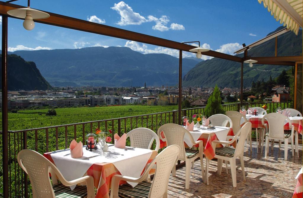 Hotel Rentschnerhof Bolzano Bagian luar foto