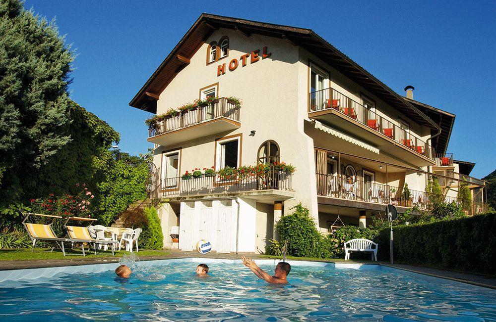 Hotel Rentschnerhof Bolzano Bagian luar foto